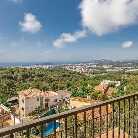 Four-bedroom Holiday In Vakantiehuis