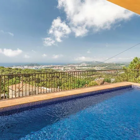 Four-bedroom Holiday In Vakantiehuis *