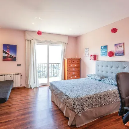 Four Bedroom Holiday In * Lloret de Mar